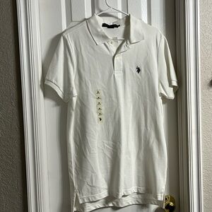 Brand new Men’s Polo shirt. Great for any occasion